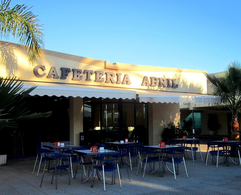 Hotel Rambla Бенидорм Екстериор снимка