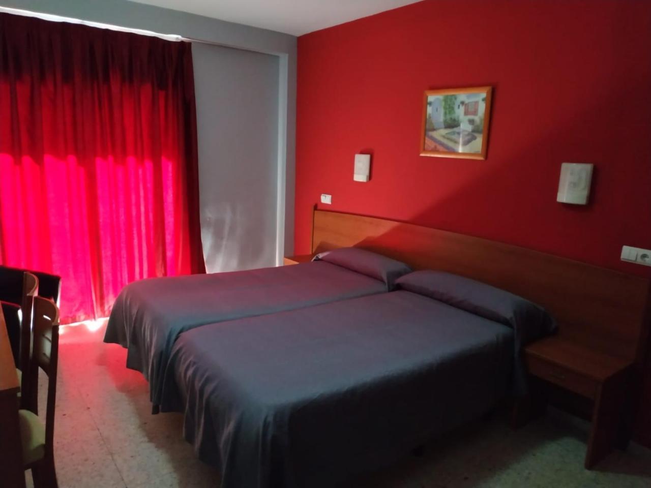 Hotel Rambla Бенидорм Екстериор снимка